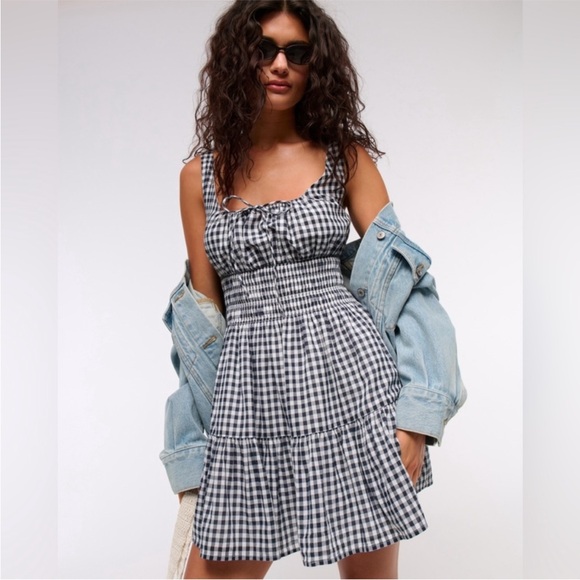 Abercrombie & Fitch Black and White Checkered Mini Dress - Picture 1 of 4